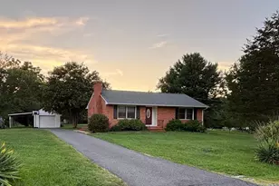 28 Manse Rd, Fredericksburg, VA 22406 - Photo 1