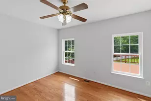 2 Basalt Dr, Fredericksburg, VA 22406 - Photo 8