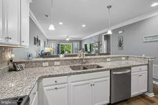 133 Long Point Dr, Fredericksburg, VA 22406 - Photo 10