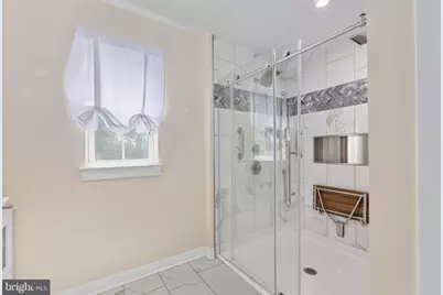 207 Southern View Drive, Fredericksburg, VA 22405 - Photo 12