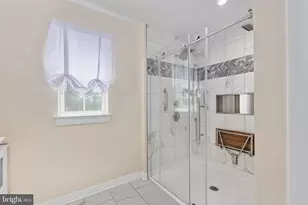 207 Southern View Dr, Fredericksburg, VA 22405 - Photo 12