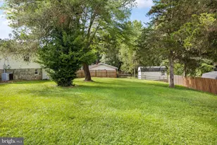 605 Payton Dr, Fredericksburg, VA 22405 - Photo 42