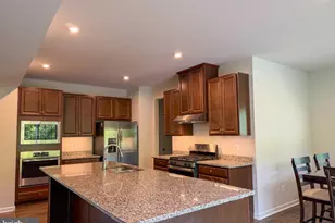 209 Courthouse Manor Dr, Stafford, VA 22554 - Photo 2