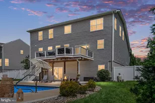 104 Old Oaks Ct, Stafford, VA 22554 - Photo 2