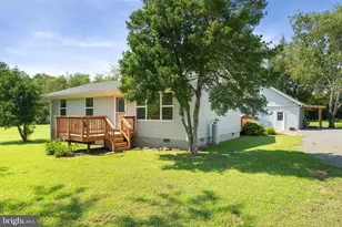 132 Hemp Rd, Fredericksburg, VA 22406 - Photo 2