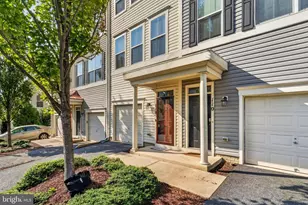112 Shamrock Dr, Stafford, VA 22556 - Photo 2