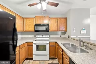 200 Dover Pl, Stafford, VA 22556 - Photo 12