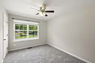 29 Breezy Hill Dr, Stafford, VA 22556 - Photo 18