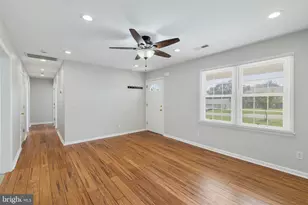 718 Edwards Dr, Fredericksburg, VA 22405 - Photo 6