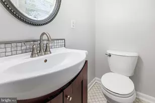 718 Edwards Dr, Fredericksburg, VA 22405 - Photo 18