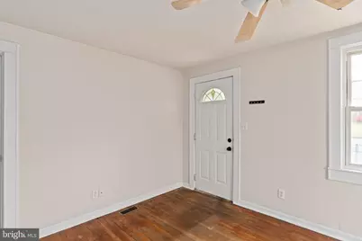 311 Colonial Avenue, Fredericksburg, VA 22405 - Photo 4