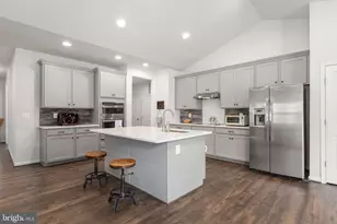 207 Liberty Hall Dr, Fredericksburg, VA 22406 - Photo 8
