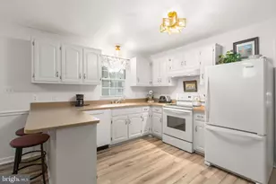 4 Hamlin Dr, Fredericksburg, VA 22405 - Photo 12