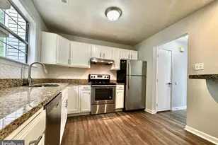 309 Westminster Ln, Stafford, VA 22556 - Photo 2