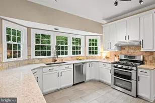 23 Westbrook Ln, Stafford, VA 22554 - Photo 8
