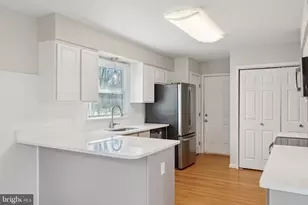 17 S Pointe Ln, Fredericksburg, VA 22405 - Photo 6