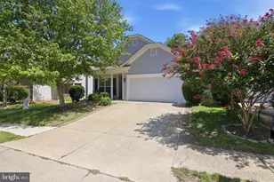 153 Smithfield Way, Fredericksburg, VA 22406 - Photo 1