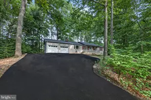 23 Greenridge Dr, Stafford, VA 22554 - Photo 1