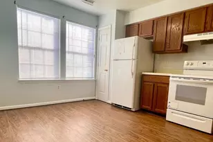209 Kings Crest Dr, Stafford, VA 22554 - Photo 2