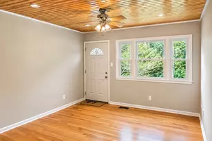 1404 Forbes St, Fredericksburg, VA 22405 - Photo 4