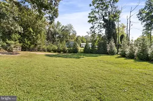1404 Forbes St, Fredericksburg, VA 22405 - Photo 36
