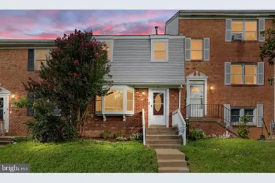 1017 Thomas Jefferson Place, Fredericksburg, VA 22405 - Photo 2