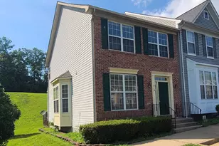 210 Hillside Ct, Stafford, VA 22554 - Photo 2