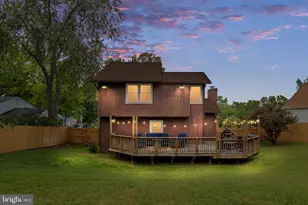2138 Aquia Dr, Stafford, VA 22554 - Photo 2