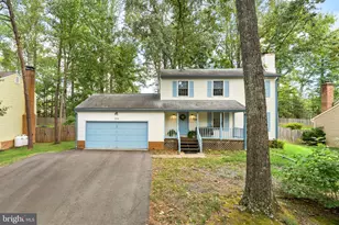 2226 Harpoon Dr, Stafford, VA 22554 - Photo 2