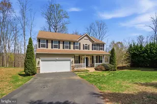 950 Grouse Pointe Dr, Stafford, VA 22556 - Photo 1