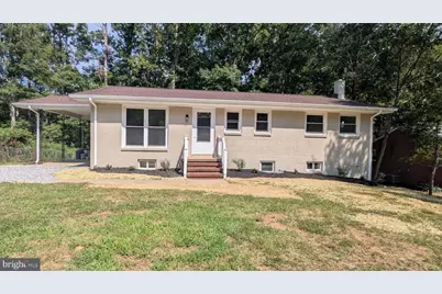 15 Winston Place, Fredericksburg, VA 22405 - Photo 2