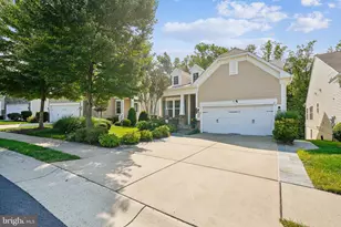 197 Denison St, Fredericksburg, VA 22406 - Photo 2