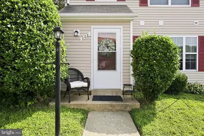 208 Heritage Commons Drive, Fredericksburg, VA 22405 - Photo 2