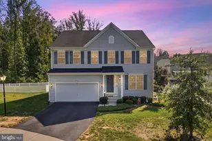 104 Slusher Ct, Fredericksburg, VA 22405 - Photo 2