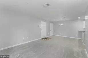 100 Grosvenor Ln, Stafford, VA 22556 - Photo 6