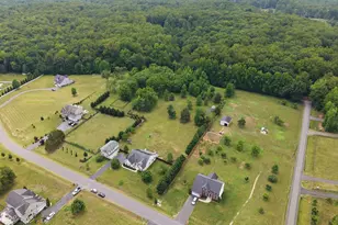 320 Timber Mill Ln, Fredericksburg, VA 22406 - Photo 38