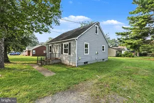 302 E Chatham St, Fredericksburg, VA 22405 - Photo 22
