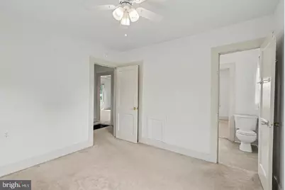 302 E Chatham Street, Fredericksburg, VA 22405 - Photo 10