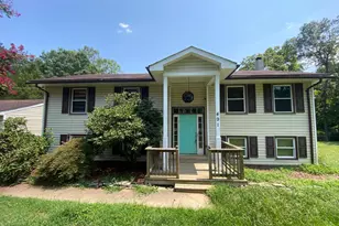 491 Cropp Rd, Fredericksburg, VA 22406 - Photo 2