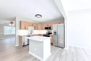 104 Charles St, Fredericksburg, VA 22405 - Photo 4