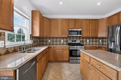 32 Fife Street, Stafford, VA 22554 - Photo 2