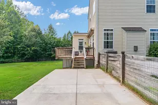 15 Burke Dr, Fredericksburg, VA 22406 - Photo 58