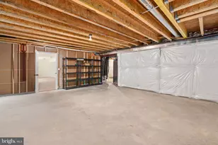 15 Burke Dr, Fredericksburg, VA 22406 - Photo 54