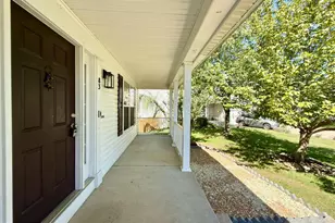 83 Ripley Rd, Stafford, VA 22556 - Photo 2