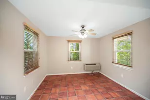 21 Buchanan Ct, Fredericksburg, VA 22406 - Photo 18