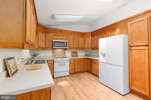 3208 Aquia Dr, Stafford, VA 22554 - Photo 18