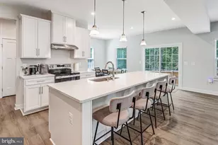 300 Mckittrick Dr, Stafford, VA 22554 - Photo 8