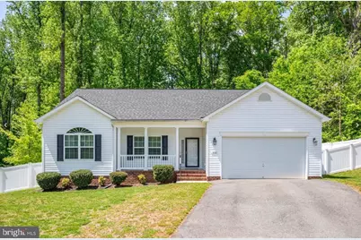 336 Phillips Street, Fredericksburg, VA 22405 - Photo 1