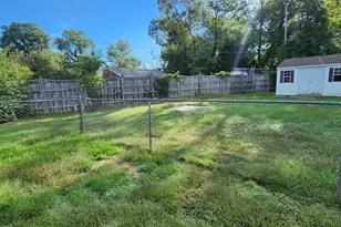 8 Fairfax Cir, Fredericksburg, VA 22405 - Photo 12