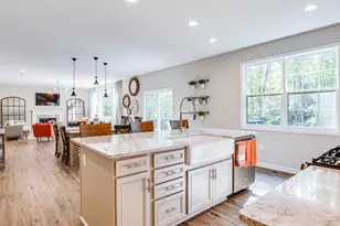 2216 Matthew Ln, Fredericksburg, VA 22405 - Photo 12